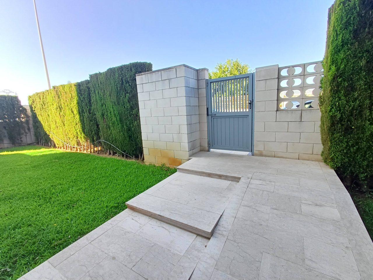 Apartamento en Alquiler en Oliva