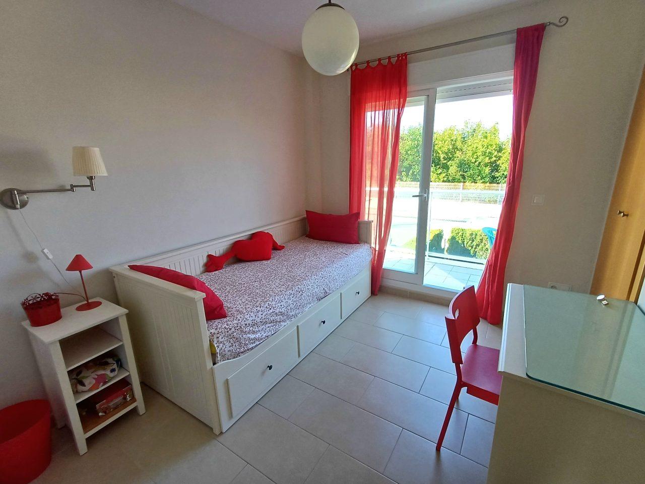 Apartamento en Alquiler en Oliva