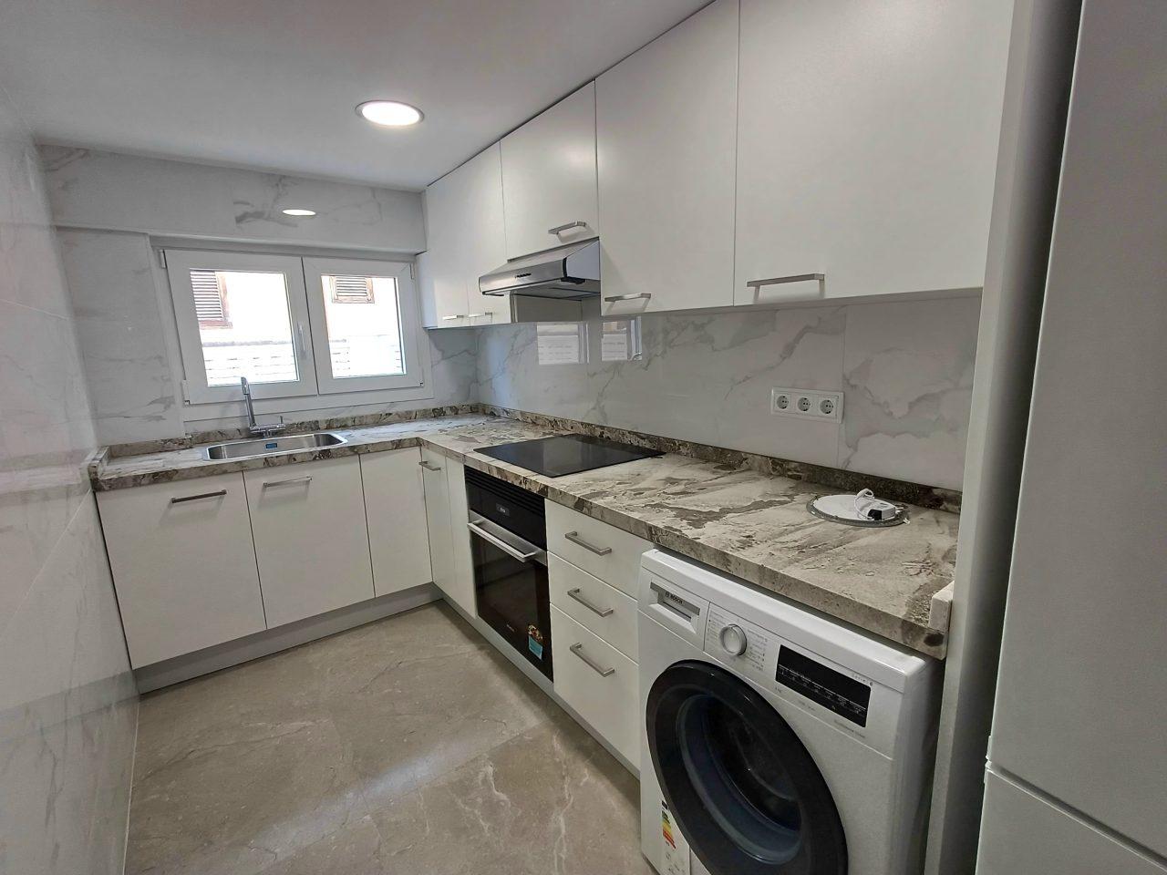Apartment for Rent in Oliva