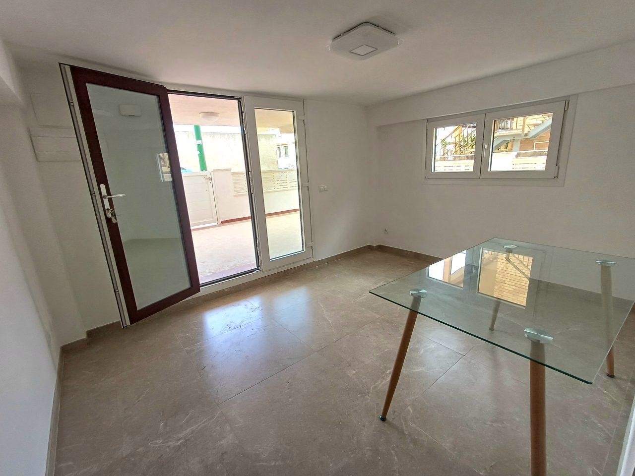 Apartment for Rent in Oliva