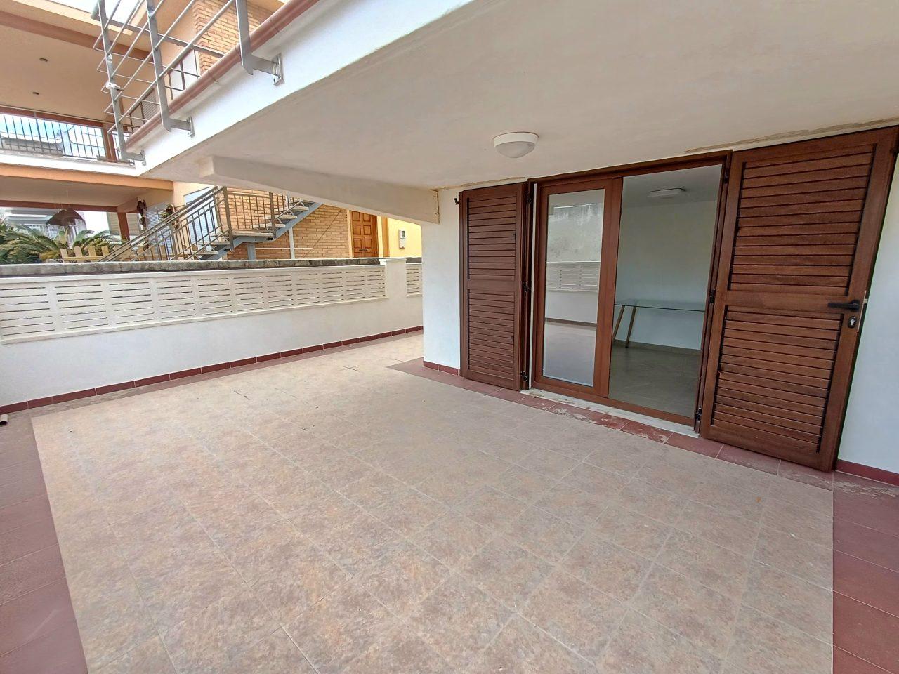 Apartment for Rent in Oliva