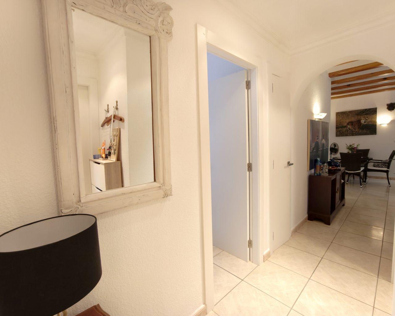 Villa for Rent in Oliva