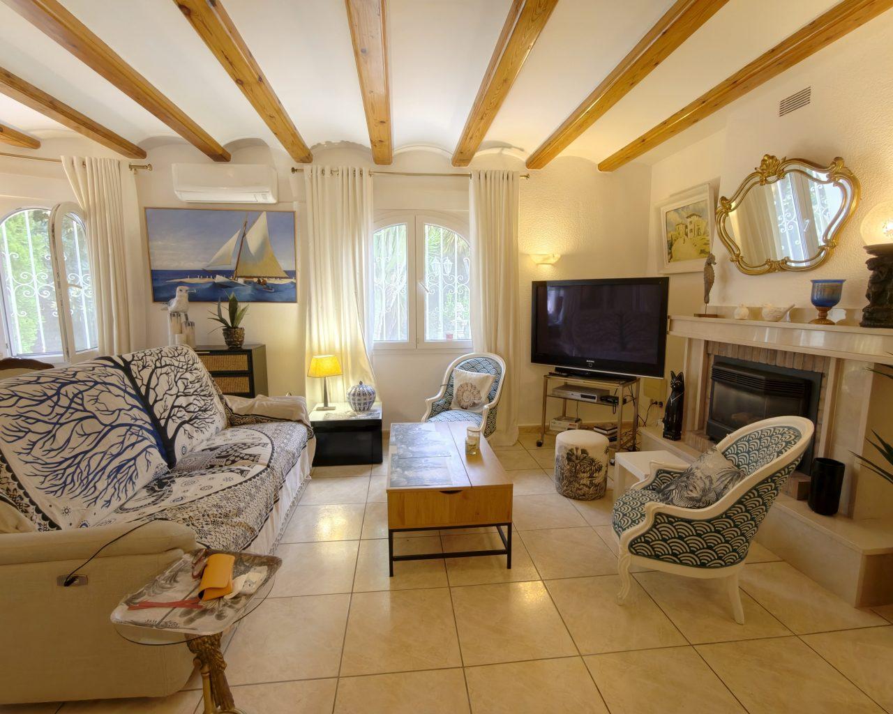 Villa for Rent in Oliva