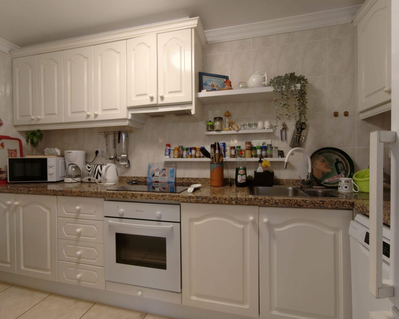 Villa for Rent in Oliva