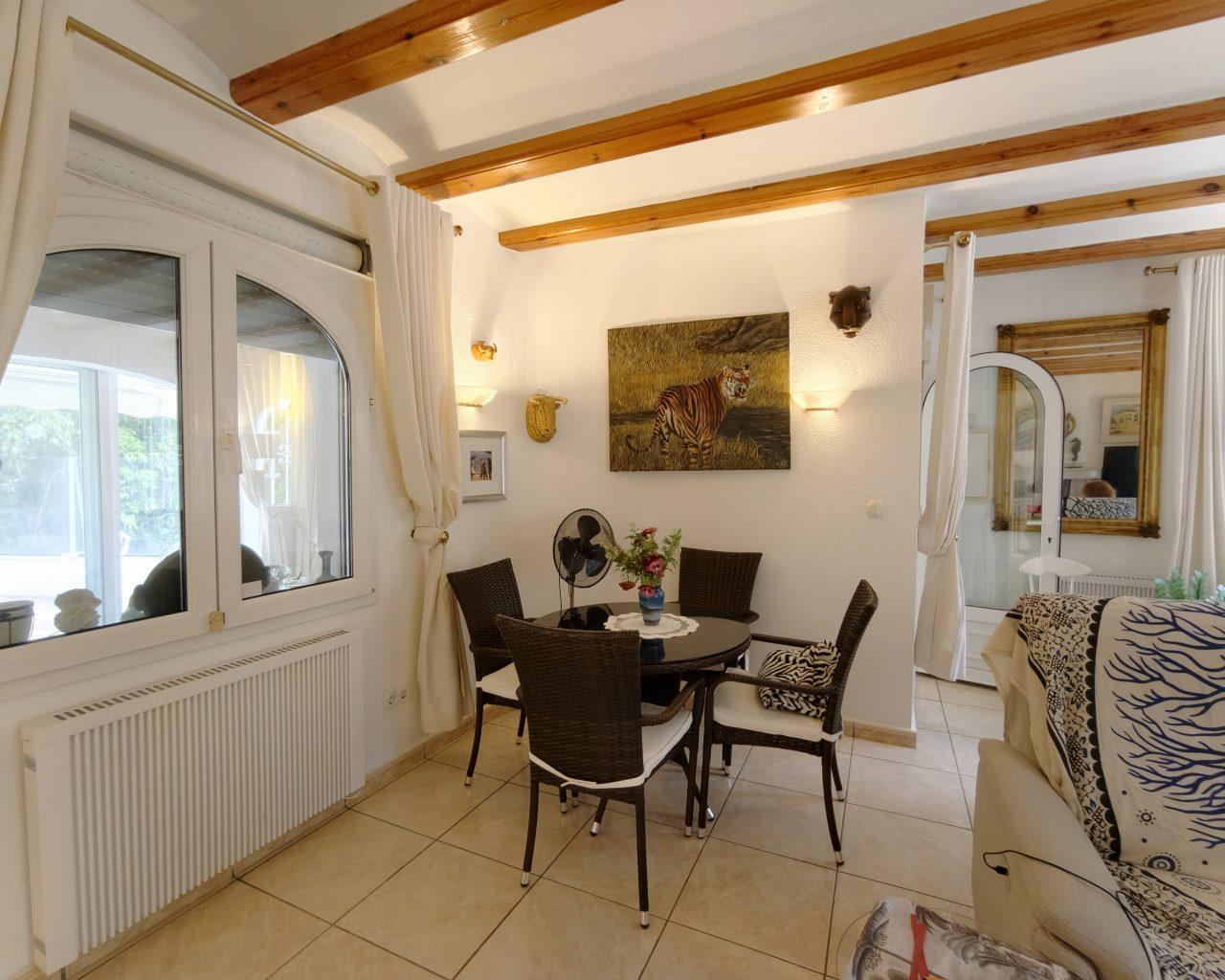 Villa for Rent in Oliva