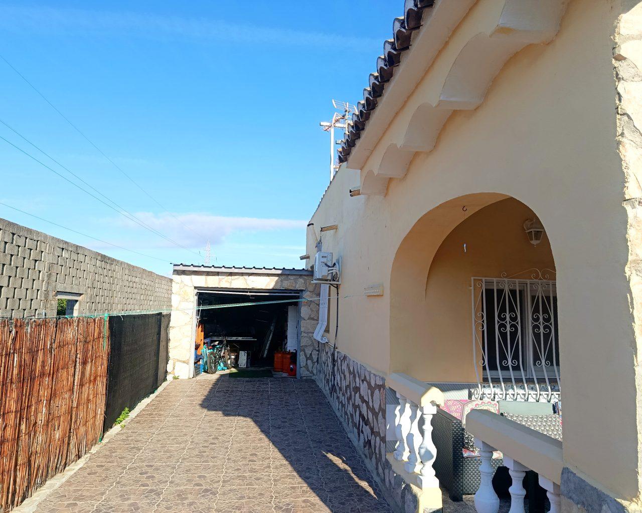 Villa en Venta en Oliva