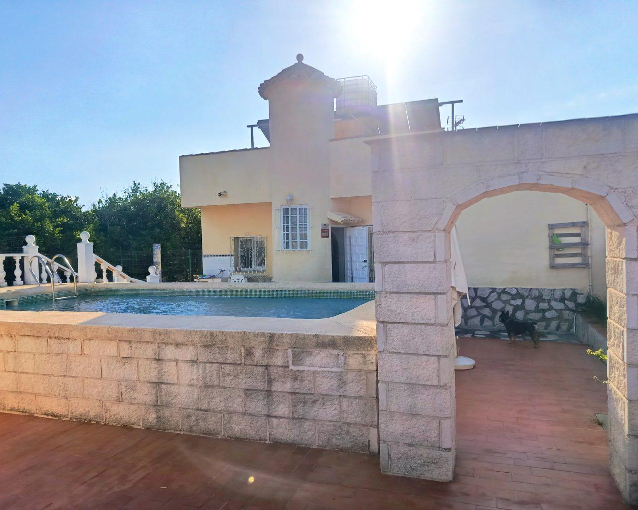 Villa en Venta en Oliva