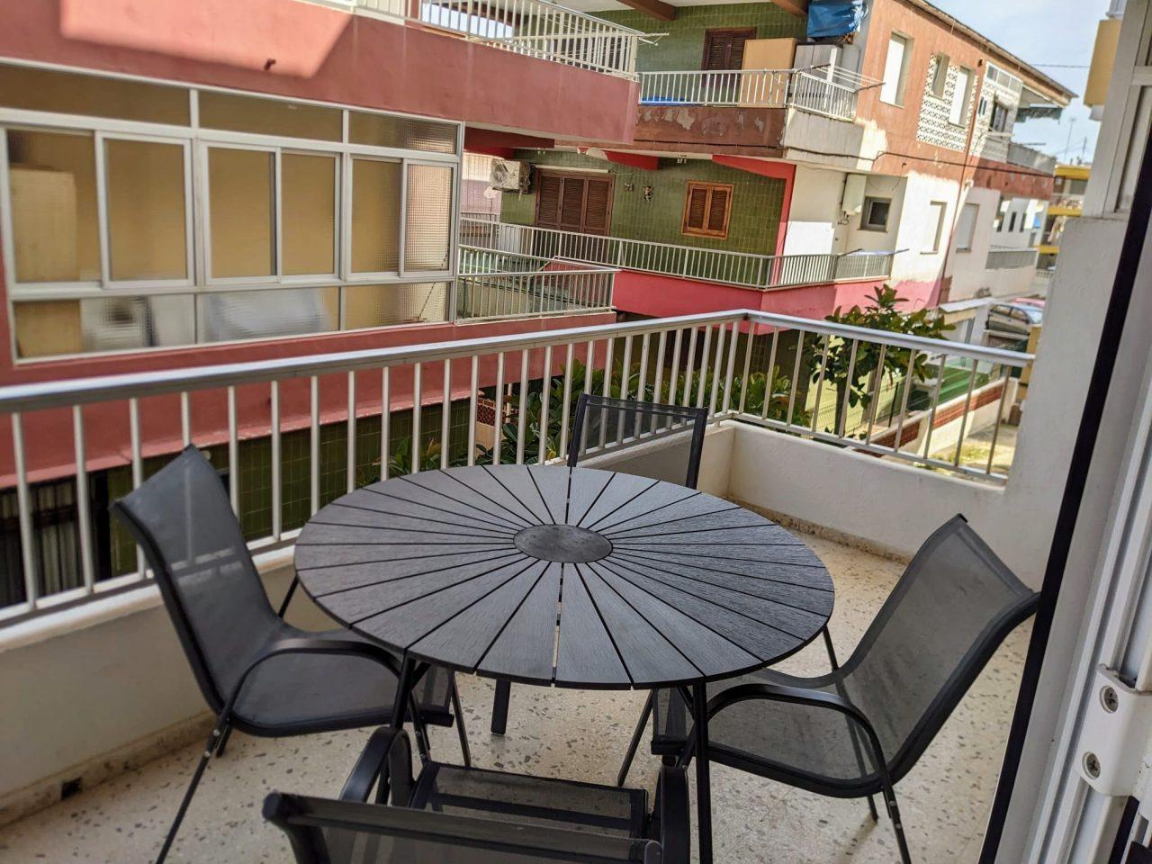 Apartment for Rent in Oliva