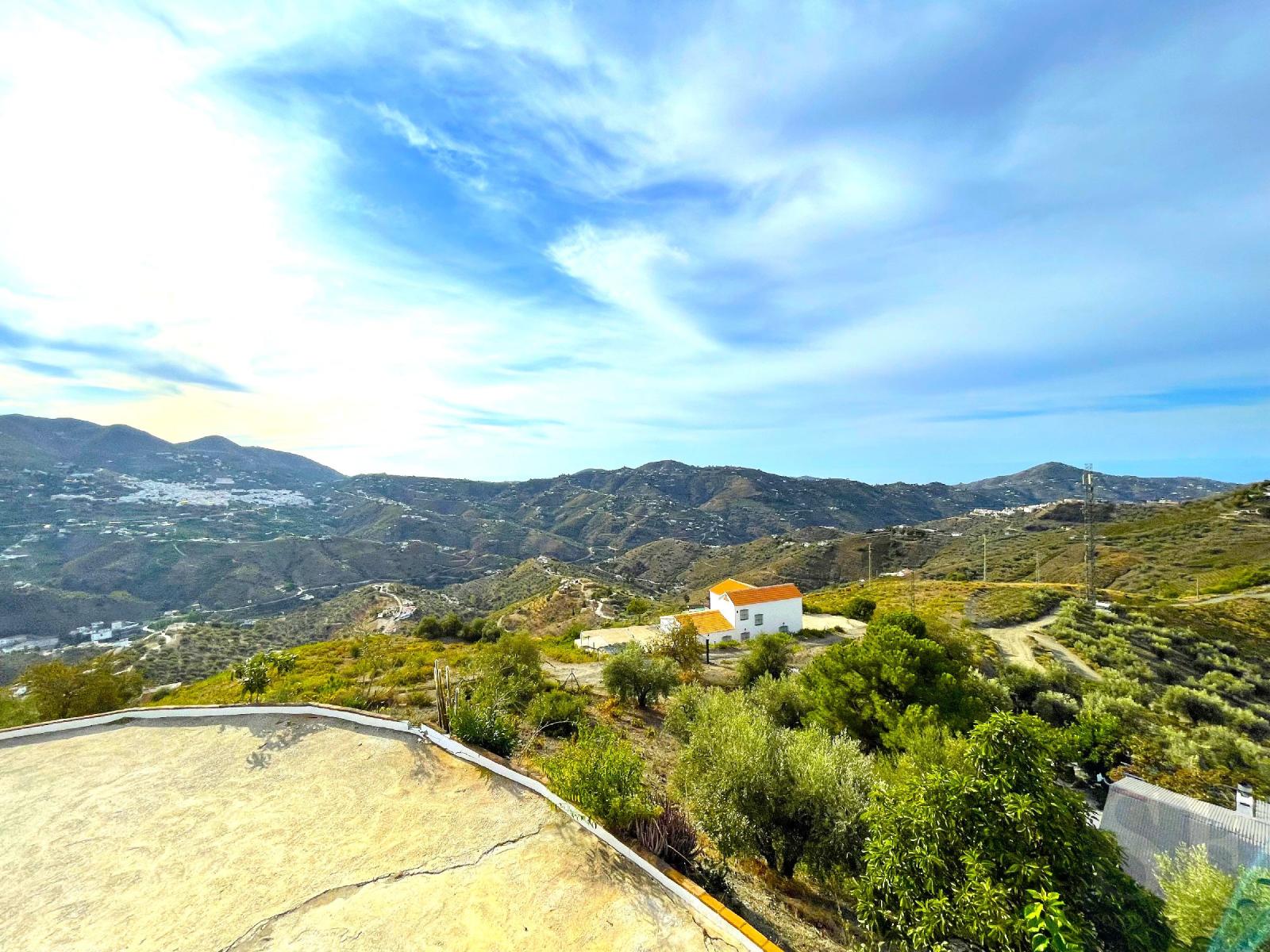 Villa for Sale in Árchez