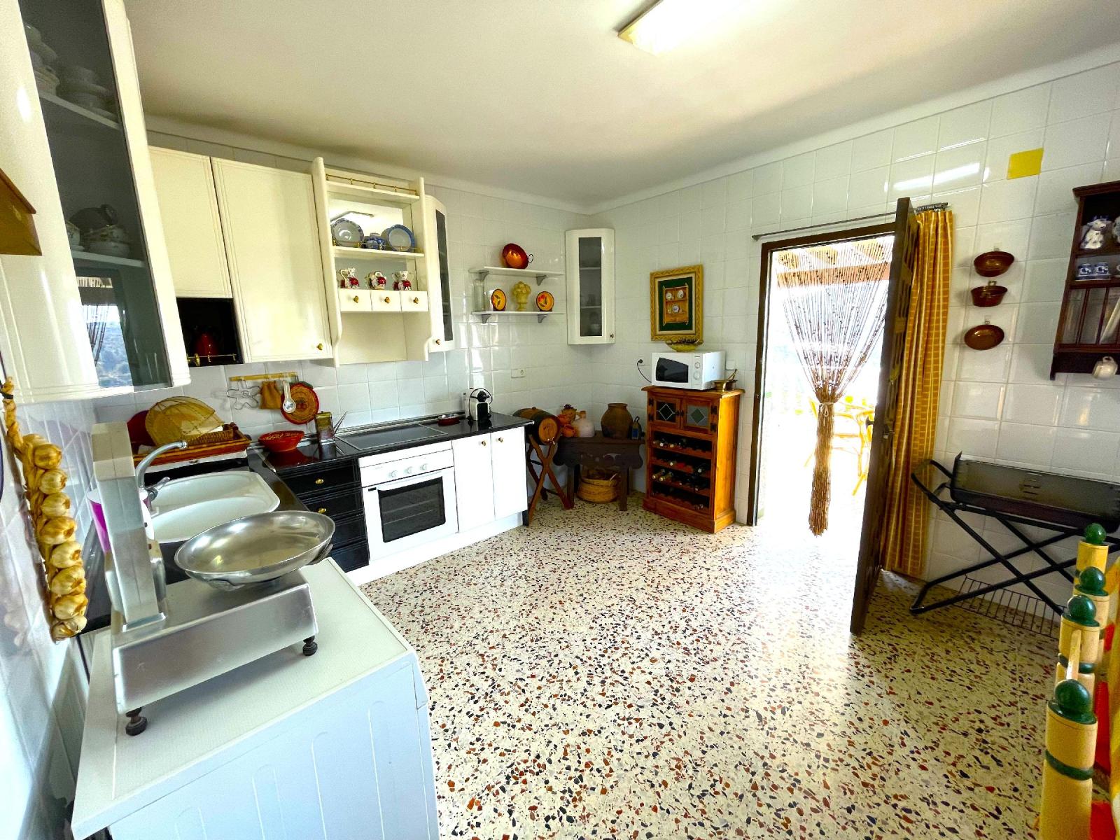 Villa for Sale in Algarrobo