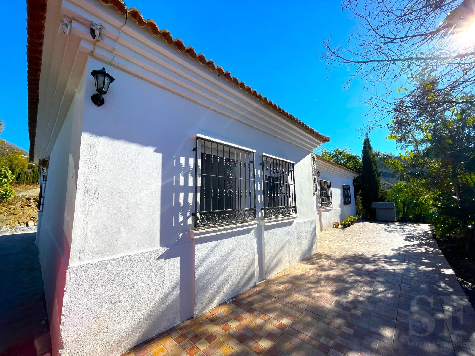 Villa for Sale in Cómpeta