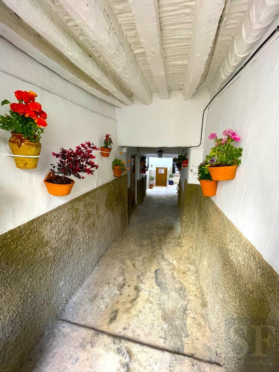 House for Sale in Cómpeta