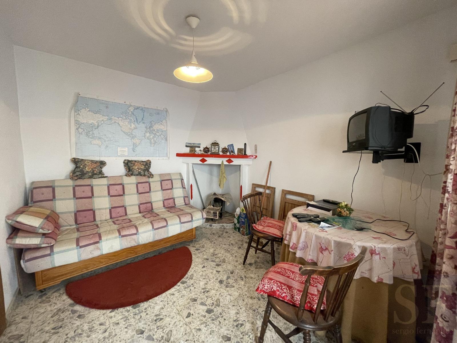 House for Sale in Canillas de Albaida