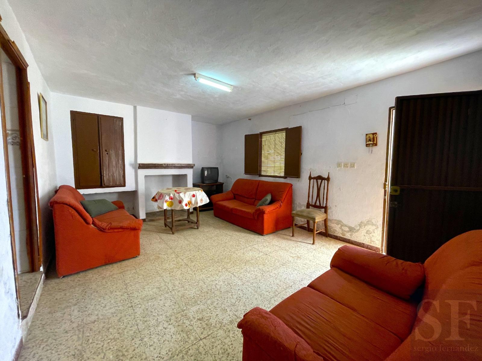 Villa for Sale in Canillas de Albaida