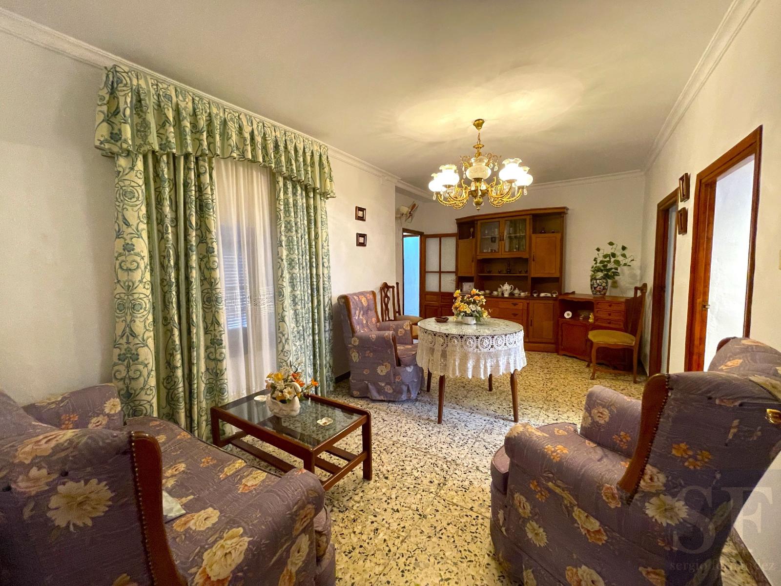 House for Sale in Sayalonga
