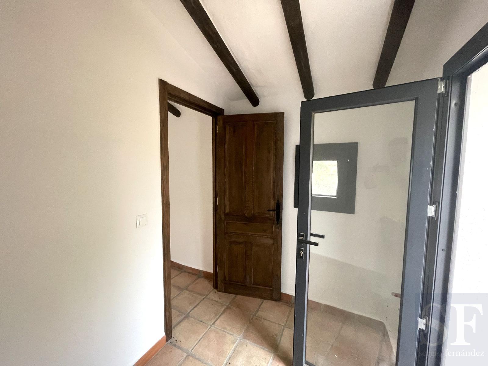Villa for Sale in Sayalonga