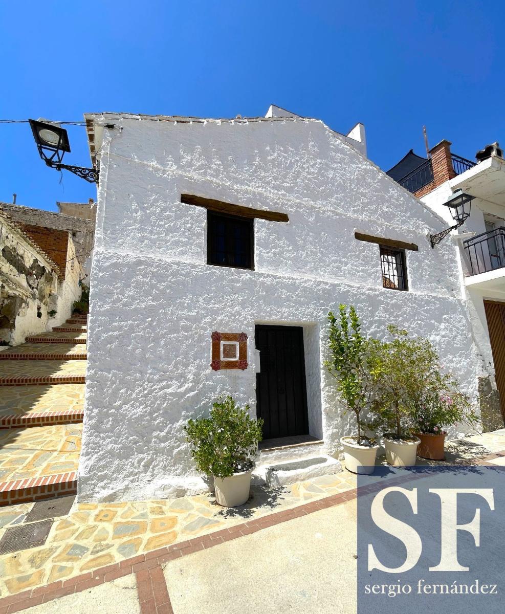 House for Sale in Sedella