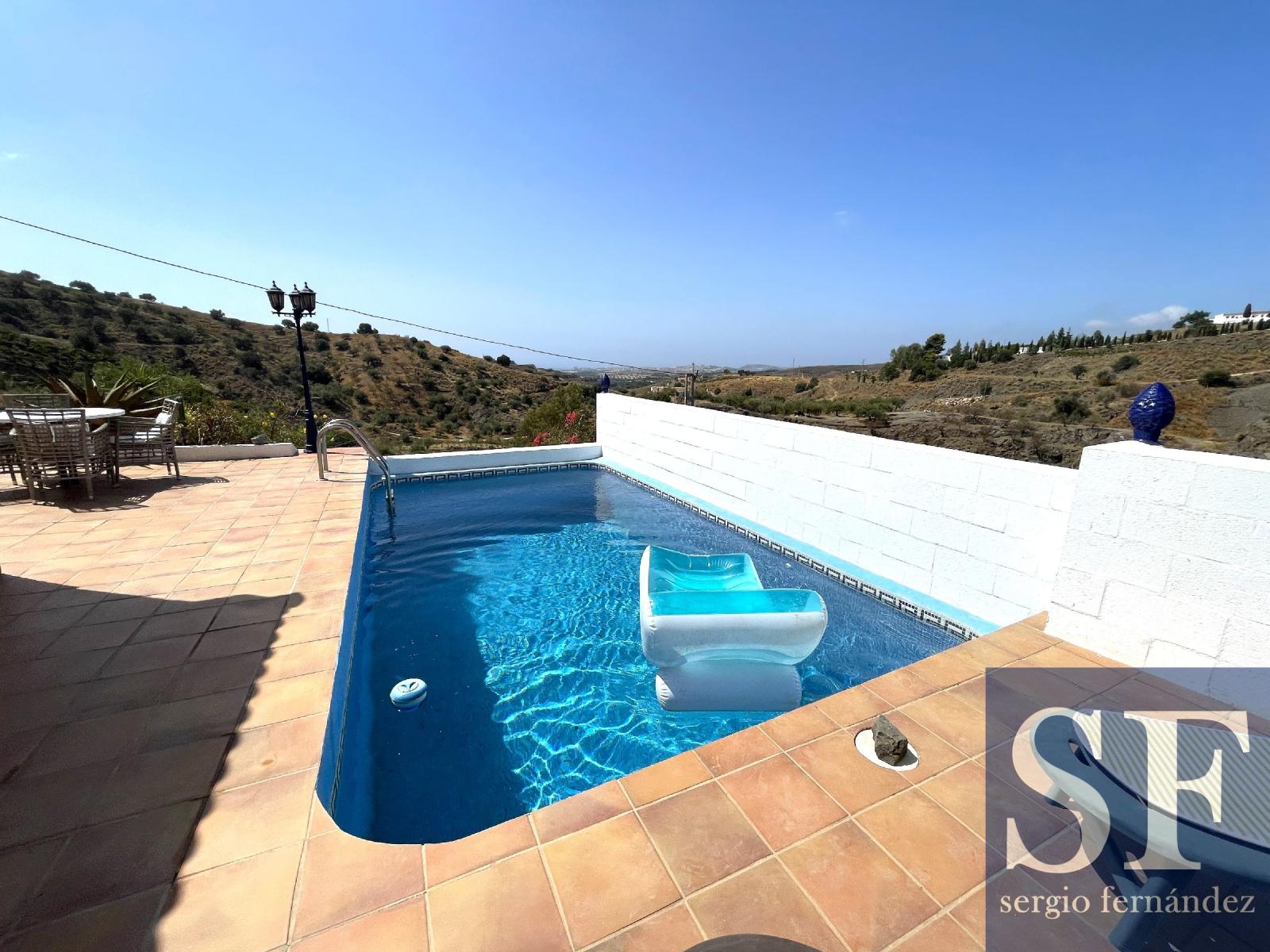 Villa for Sale in Arenas