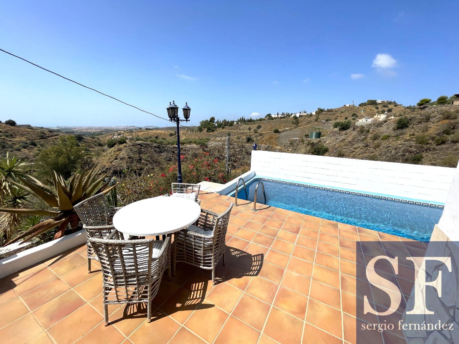 Villa for Sale in Arenas