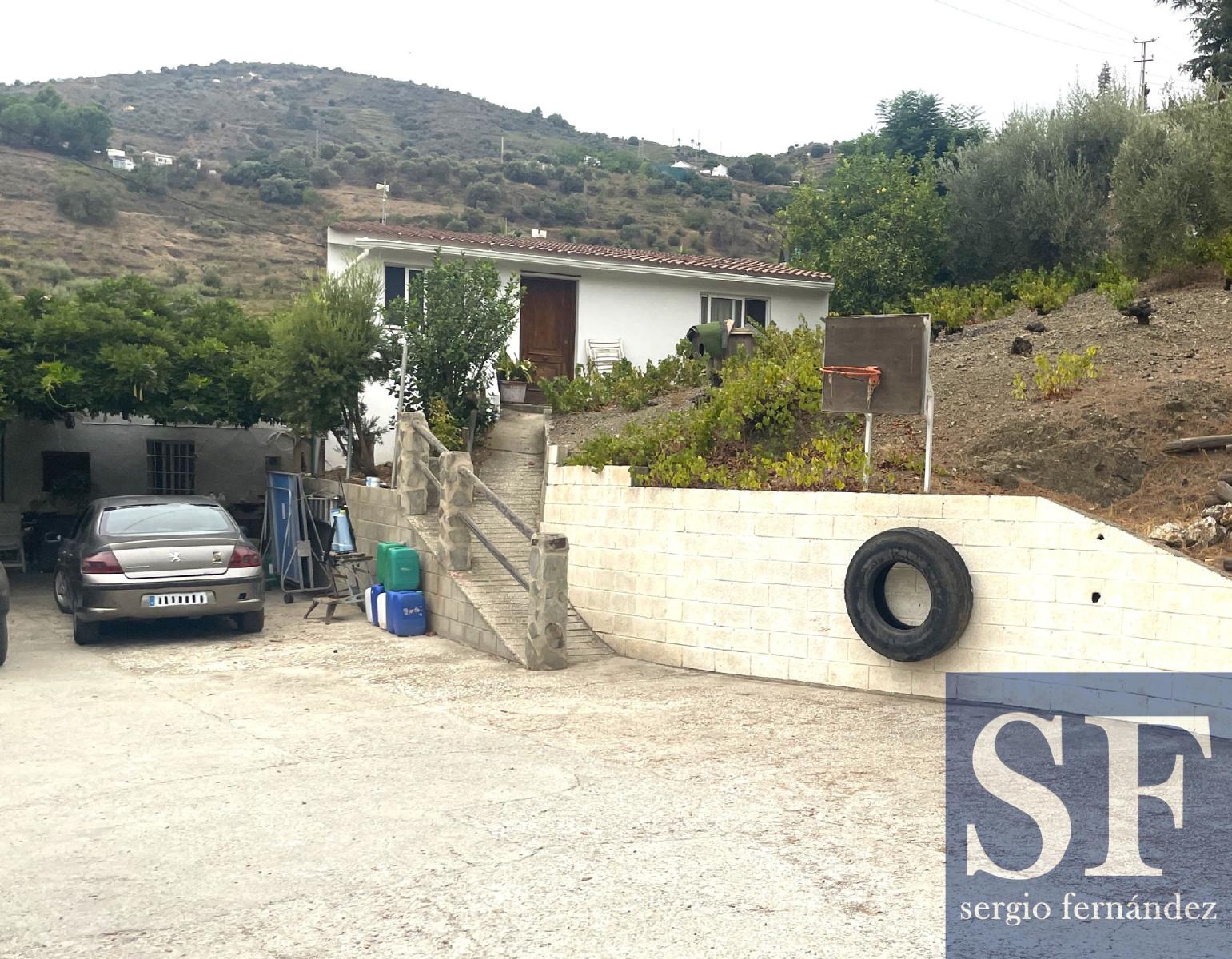 Villa for Sale in Cómpeta