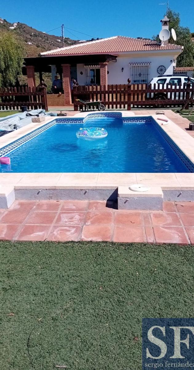 Villa for Sale in Cómpeta