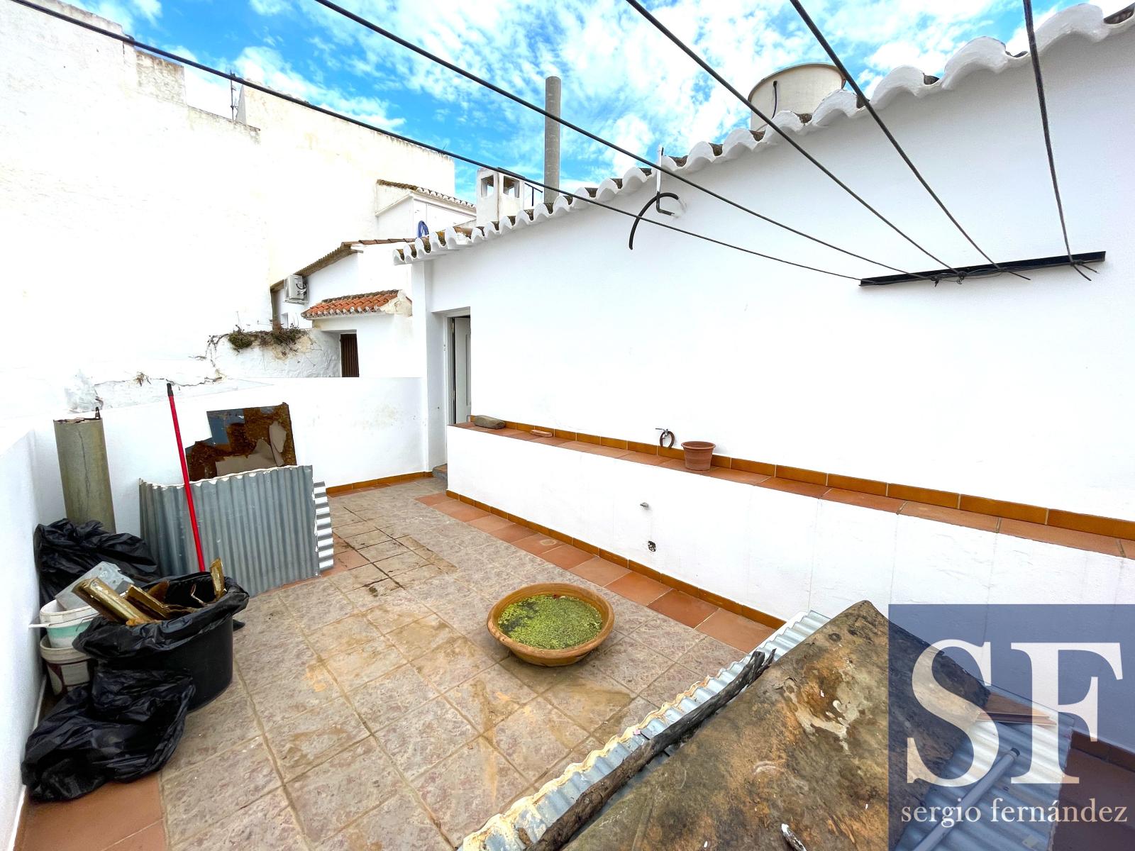 House for Sale in Arenas