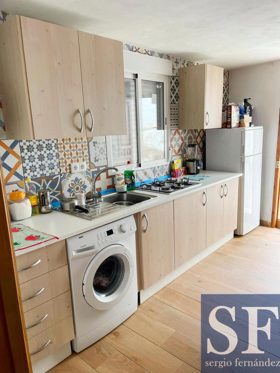 House for Sale in Sayalonga