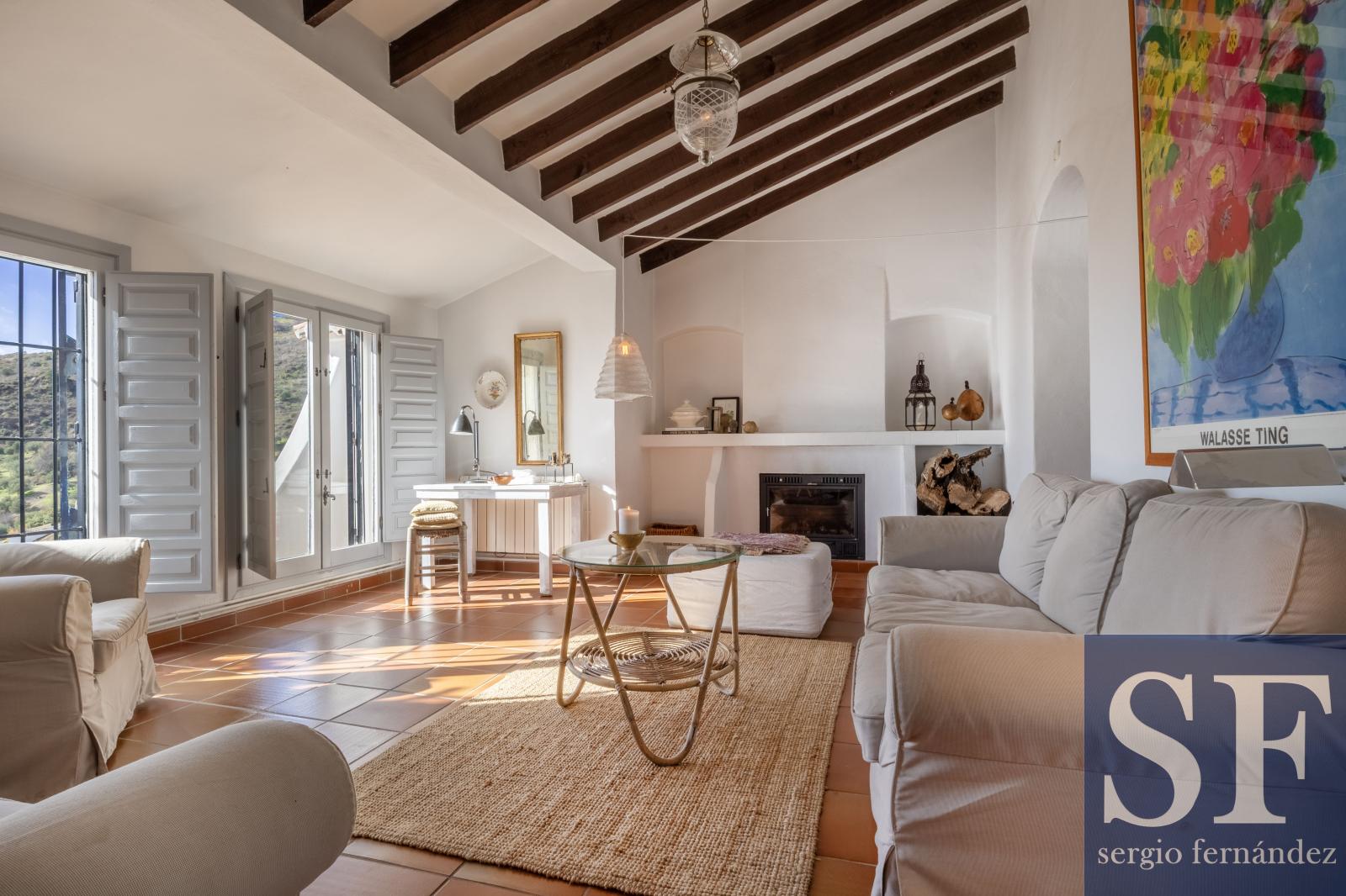 Villa for Sale in Cómpeta