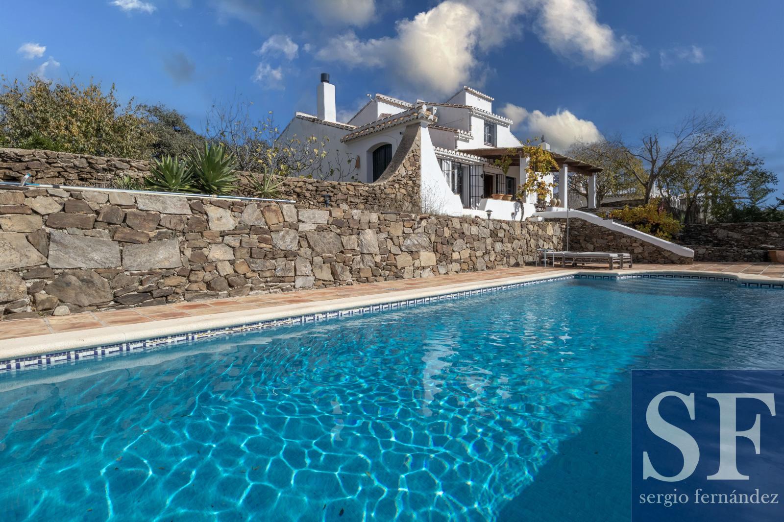 Villa for Sale in Cómpeta