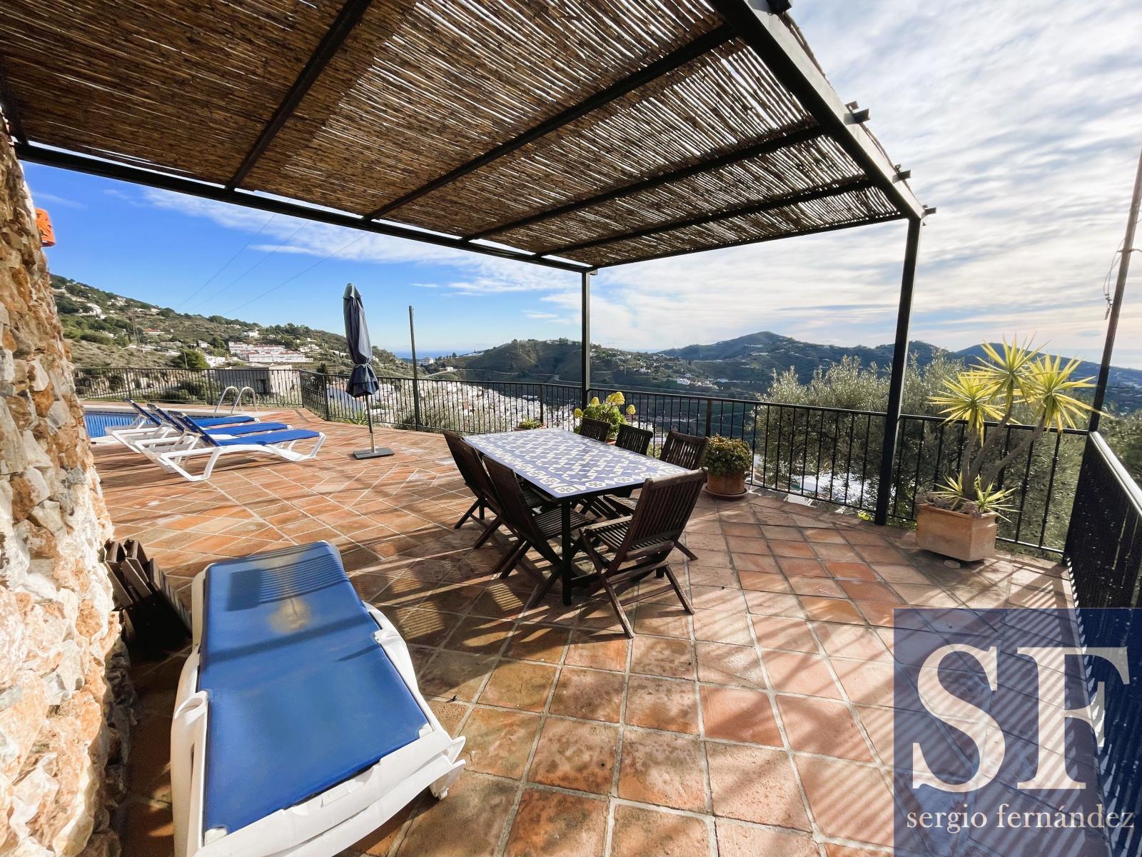 Villa for Sale in Cómpeta