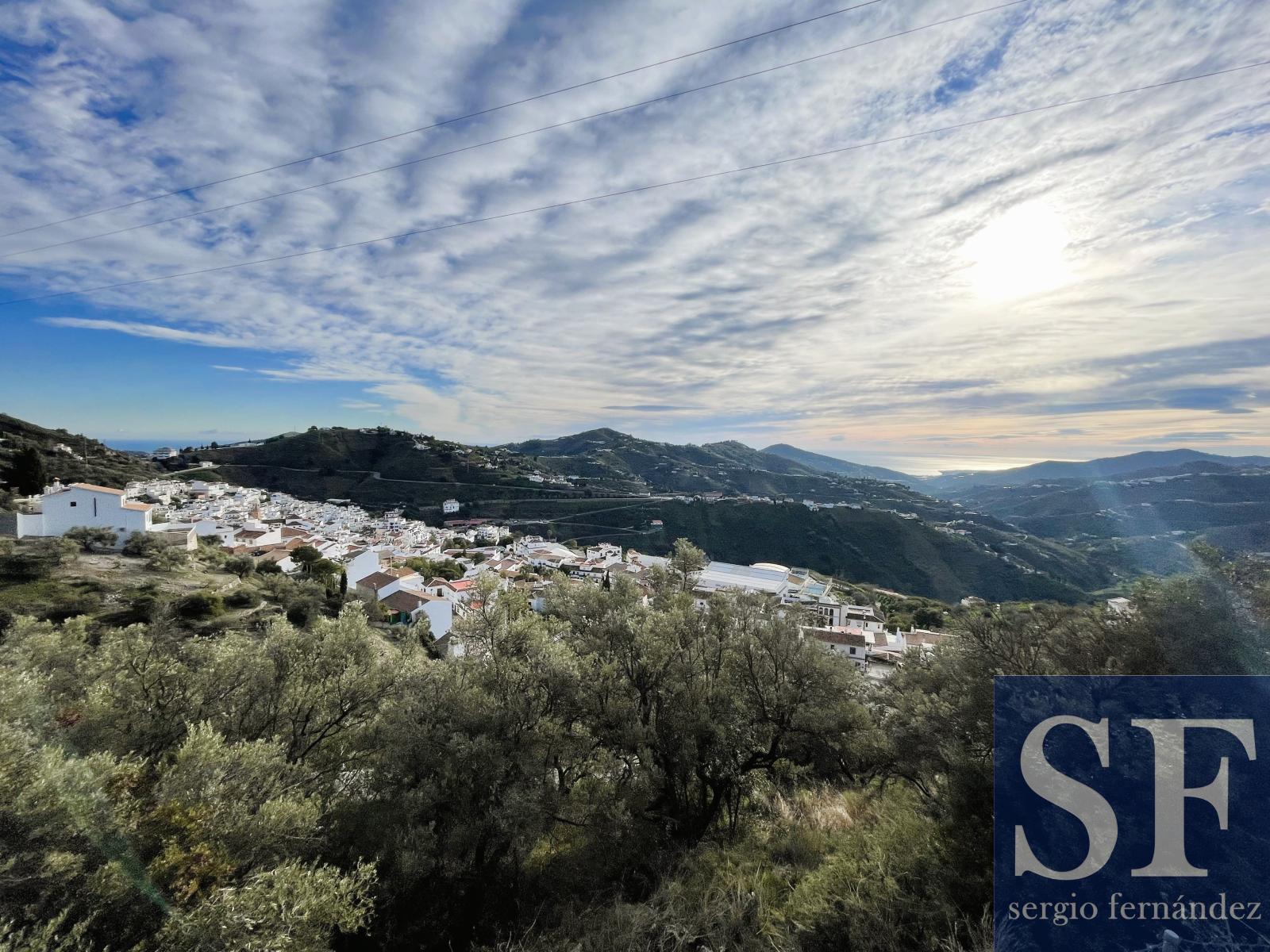 Villa en Venta en Cómpeta