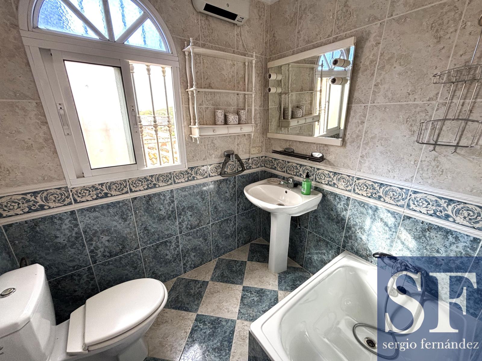 House for Sale in Sedella
