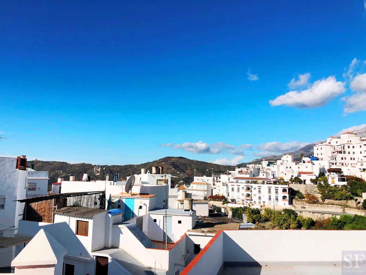 Apartment for Sale in Cómpeta