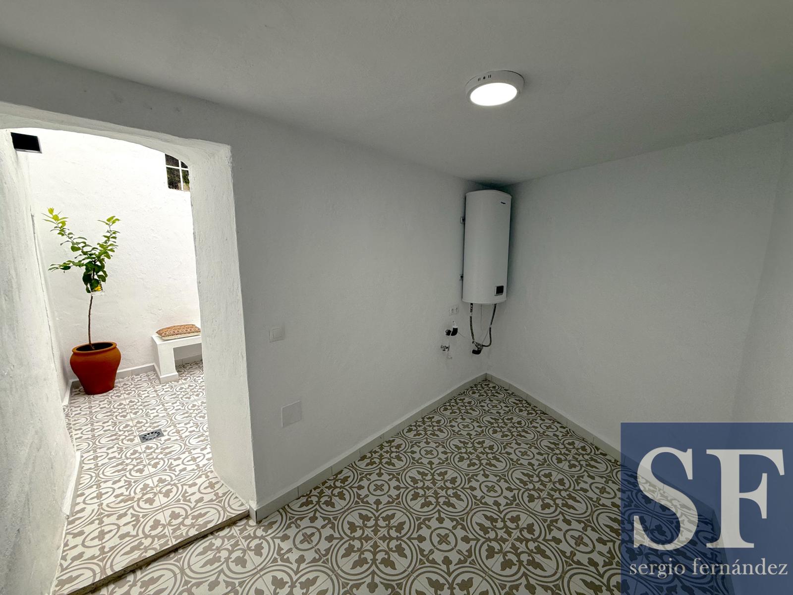 Casa en Venta en Cómpeta