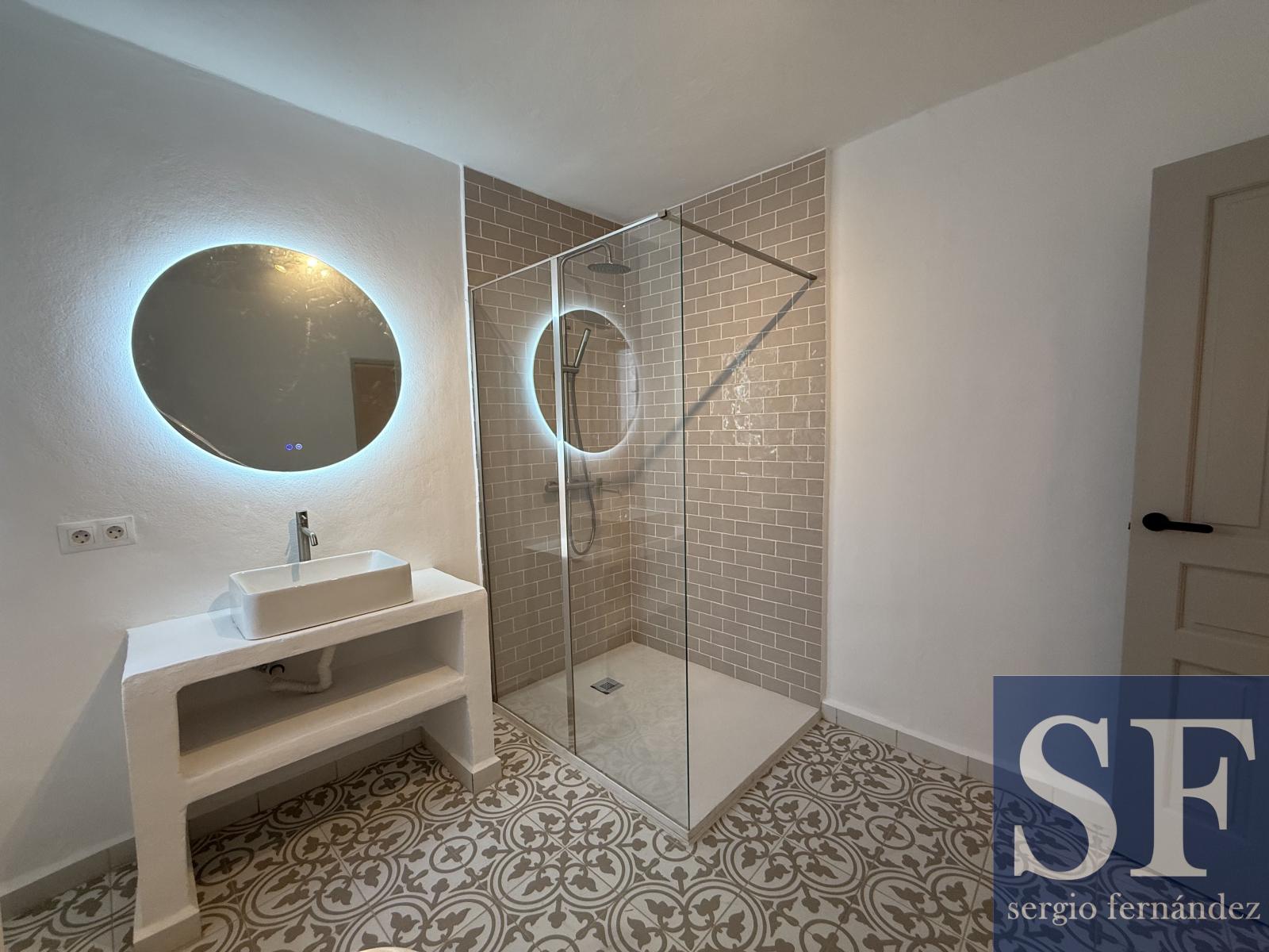 Casa en Venta en Cómpeta