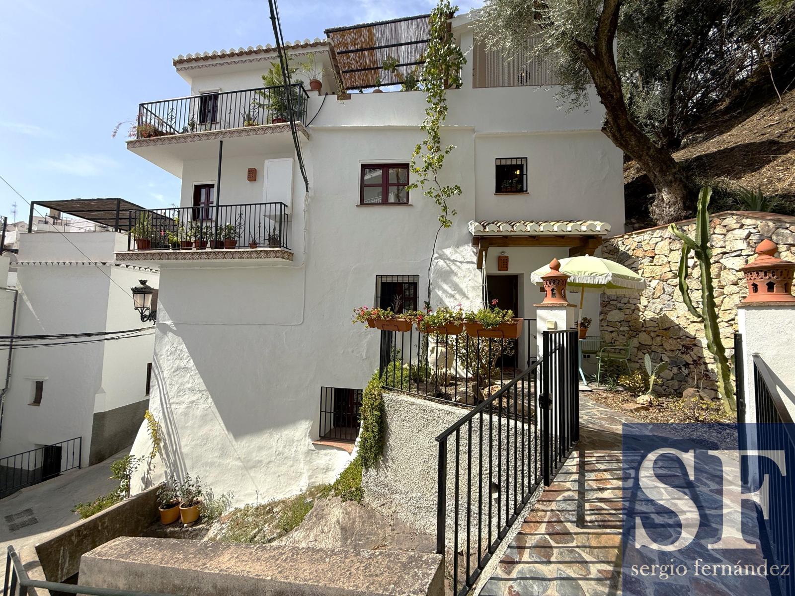 Casa en Venta en Cómpeta
