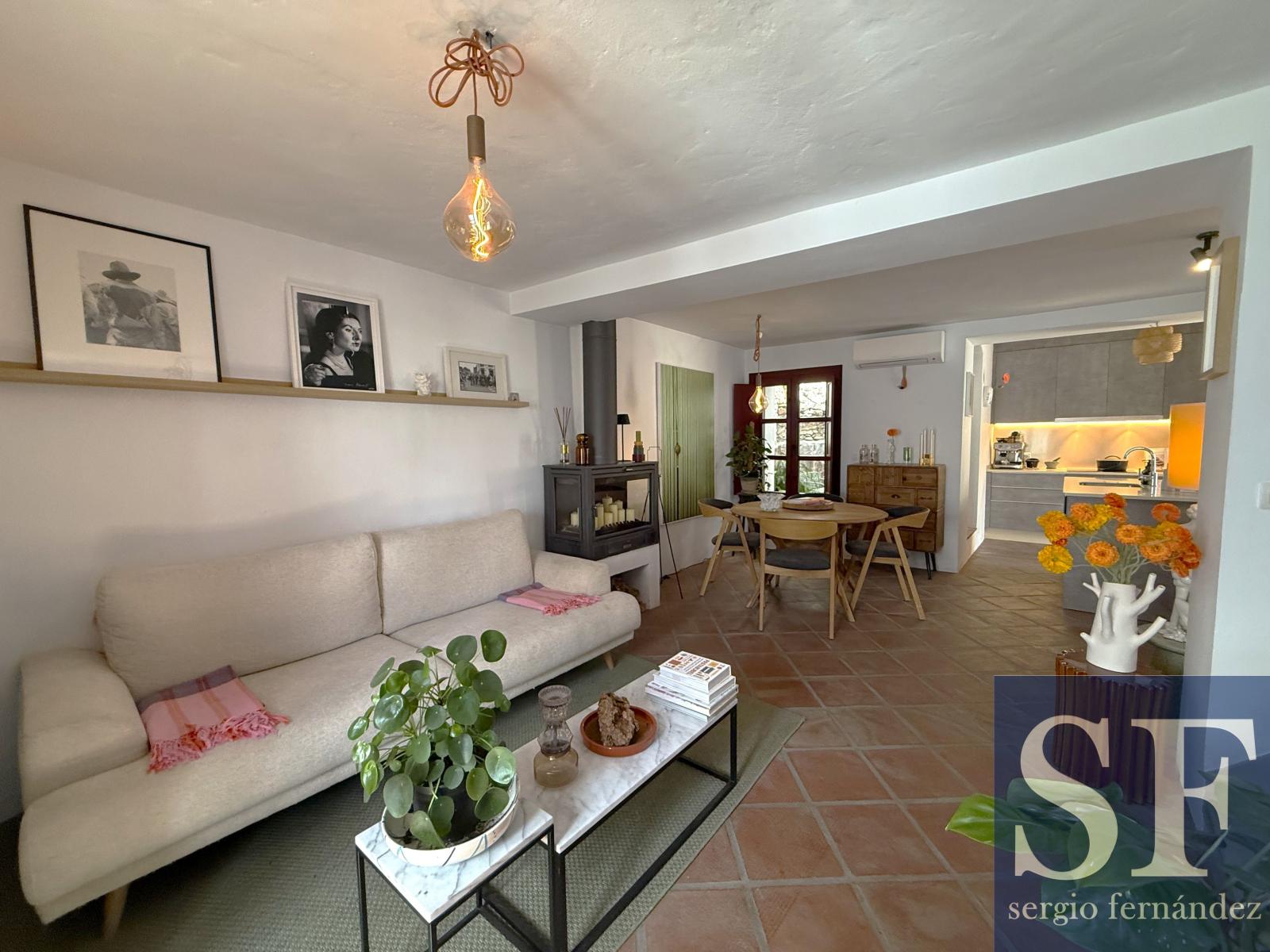 Casa en Venta en Cómpeta