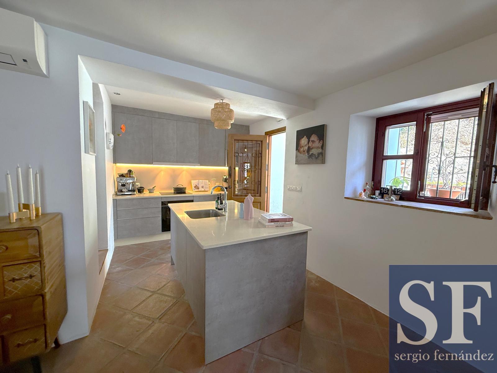 Casa en Venta en Cómpeta