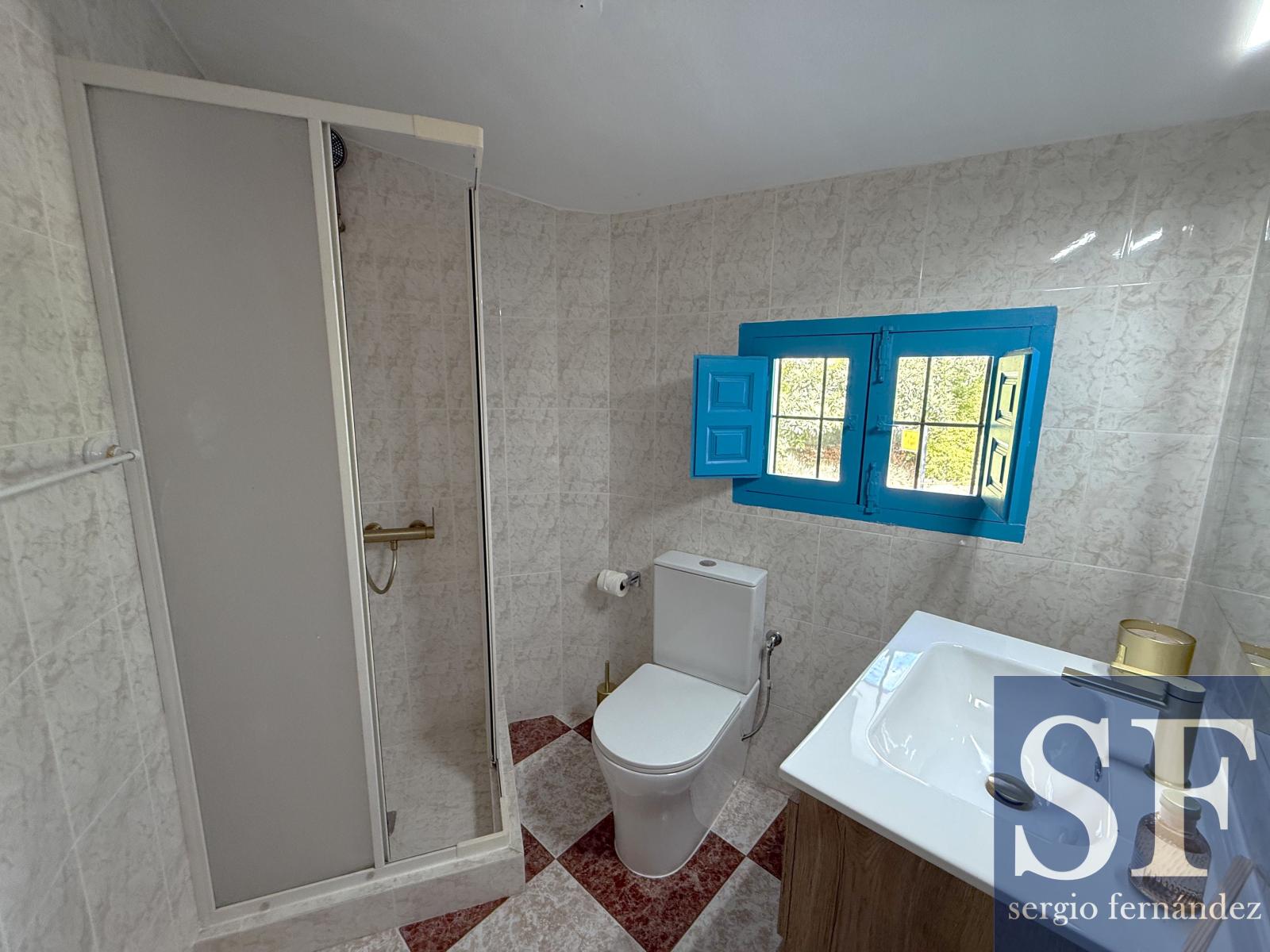 Villa for Sale in Canillas de Albaida