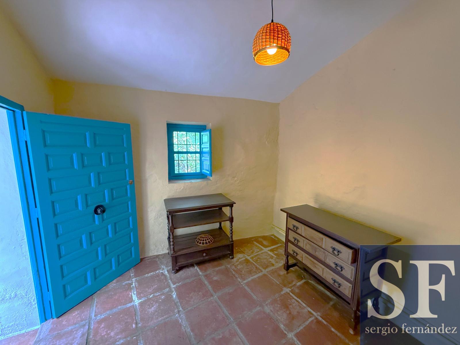 Villa for Sale in Canillas de Albaida