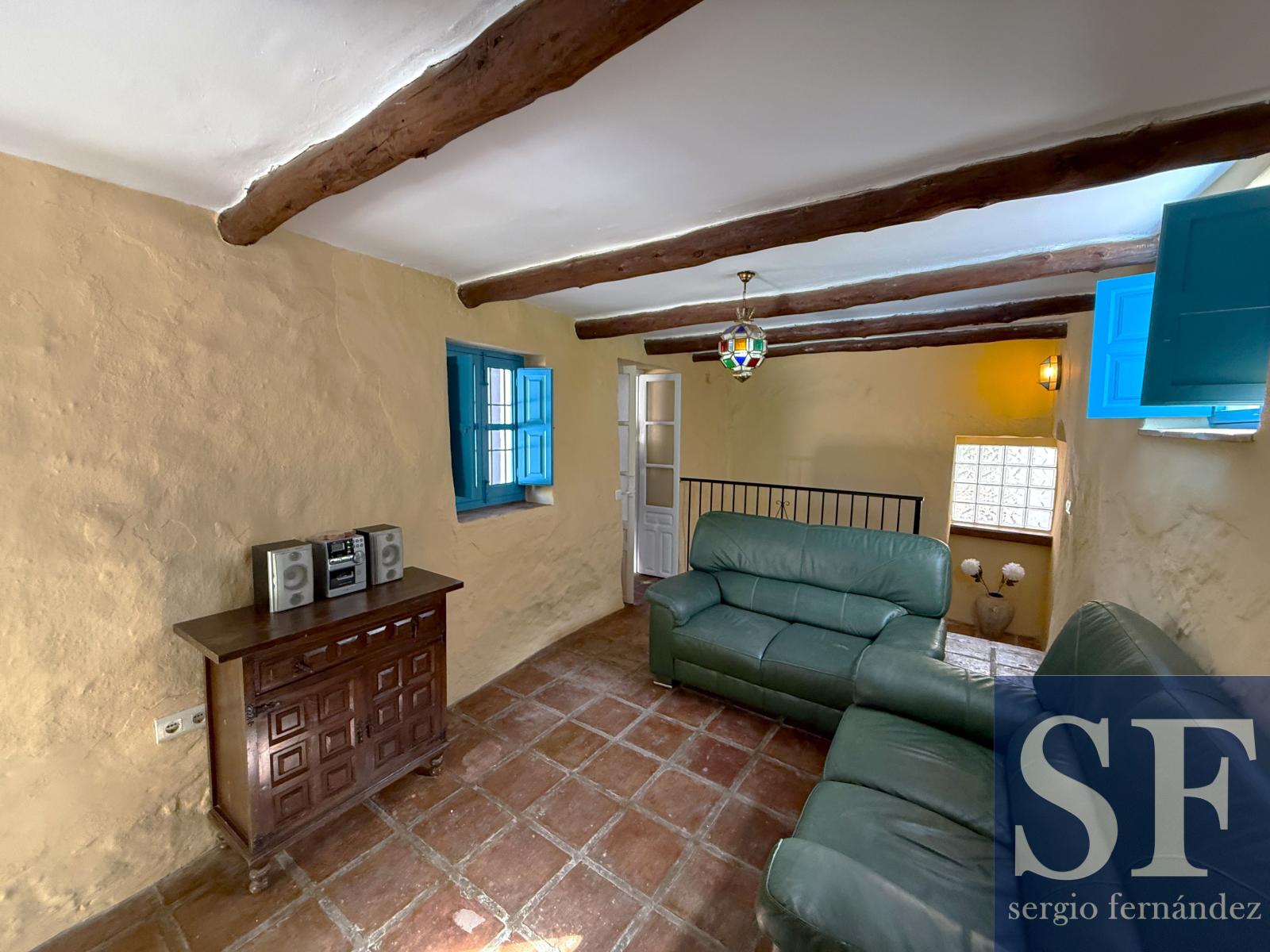 Villa for Sale in Canillas de Albaida