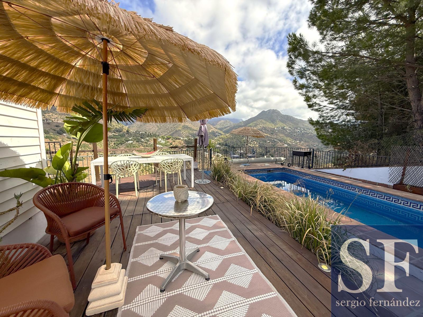 Villa for Sale in Cómpeta