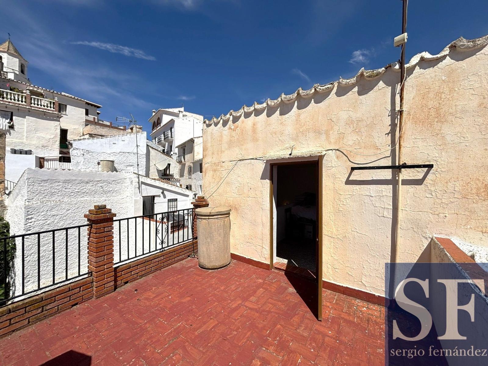 House for Sale in Sedella
