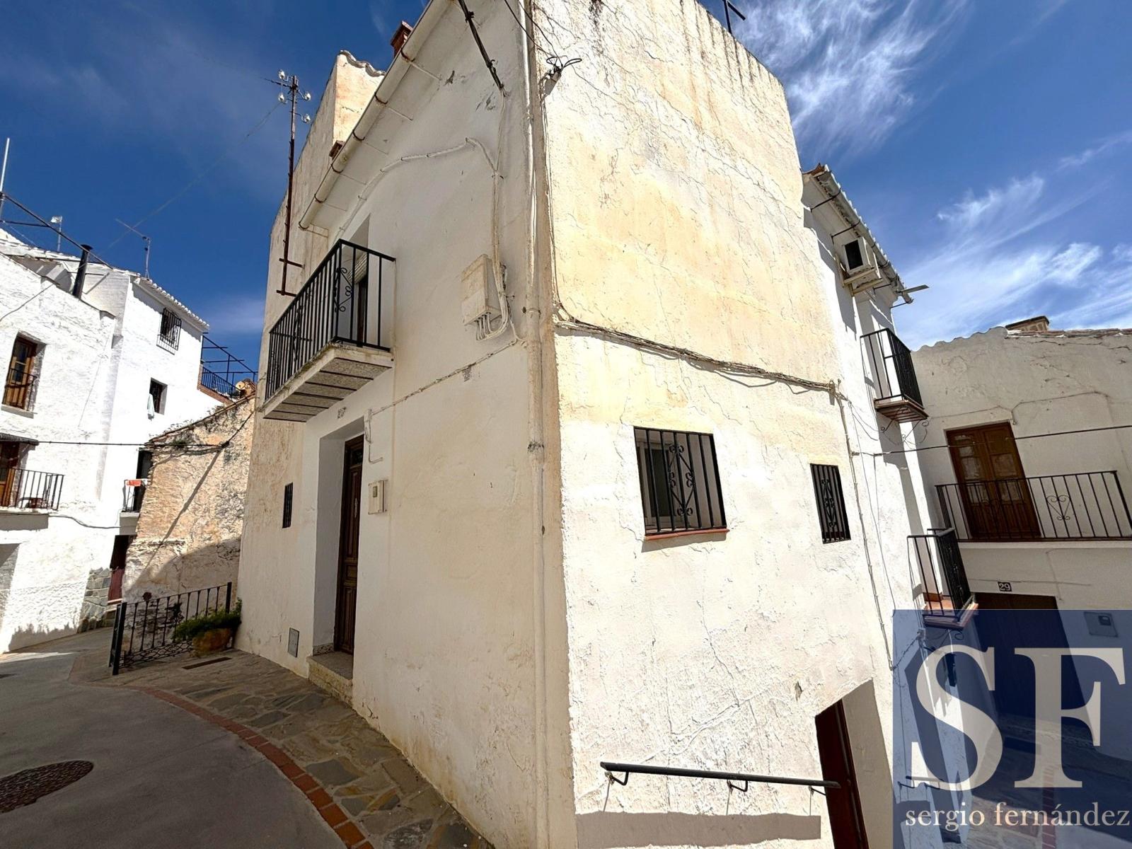 House for Sale in Sedella