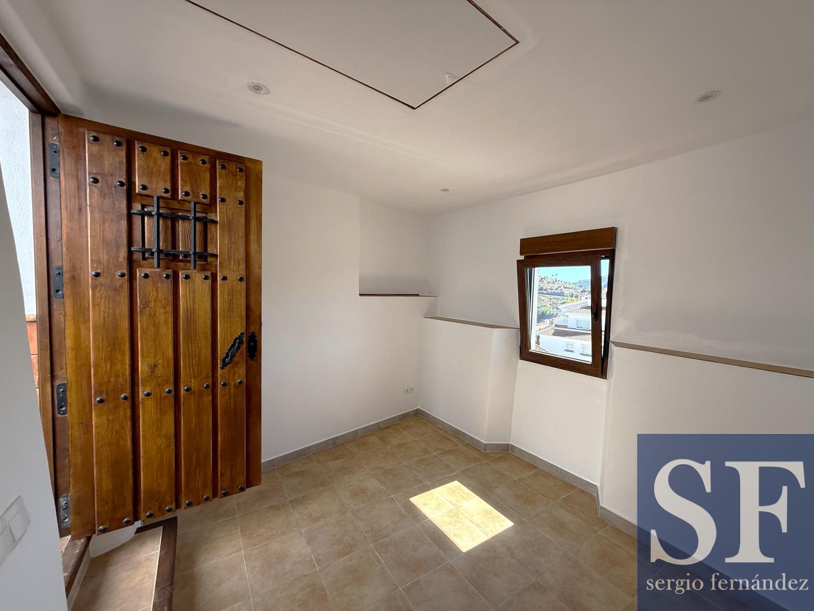 House for Sale in Cómpeta