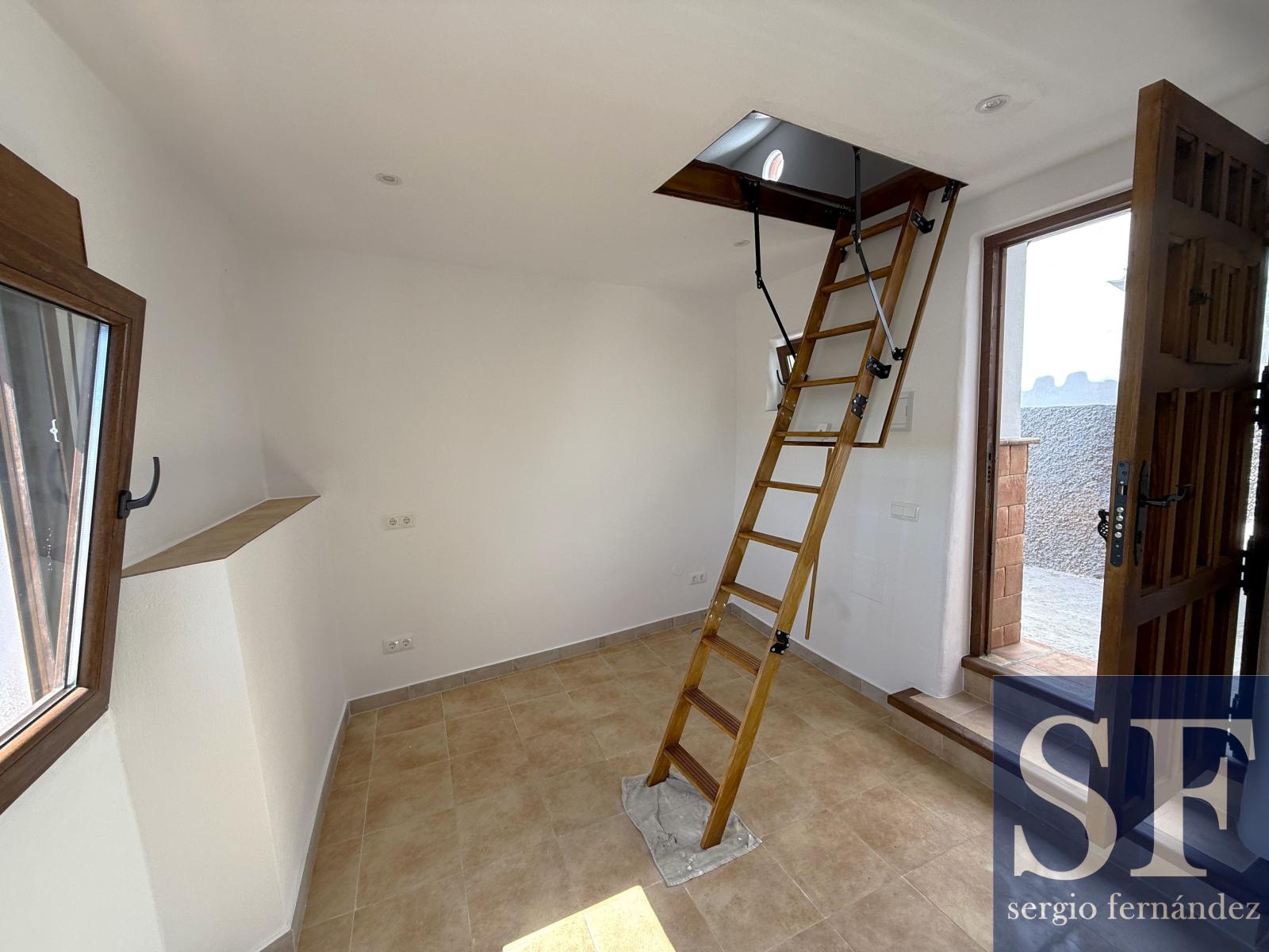 House for Sale in Cómpeta