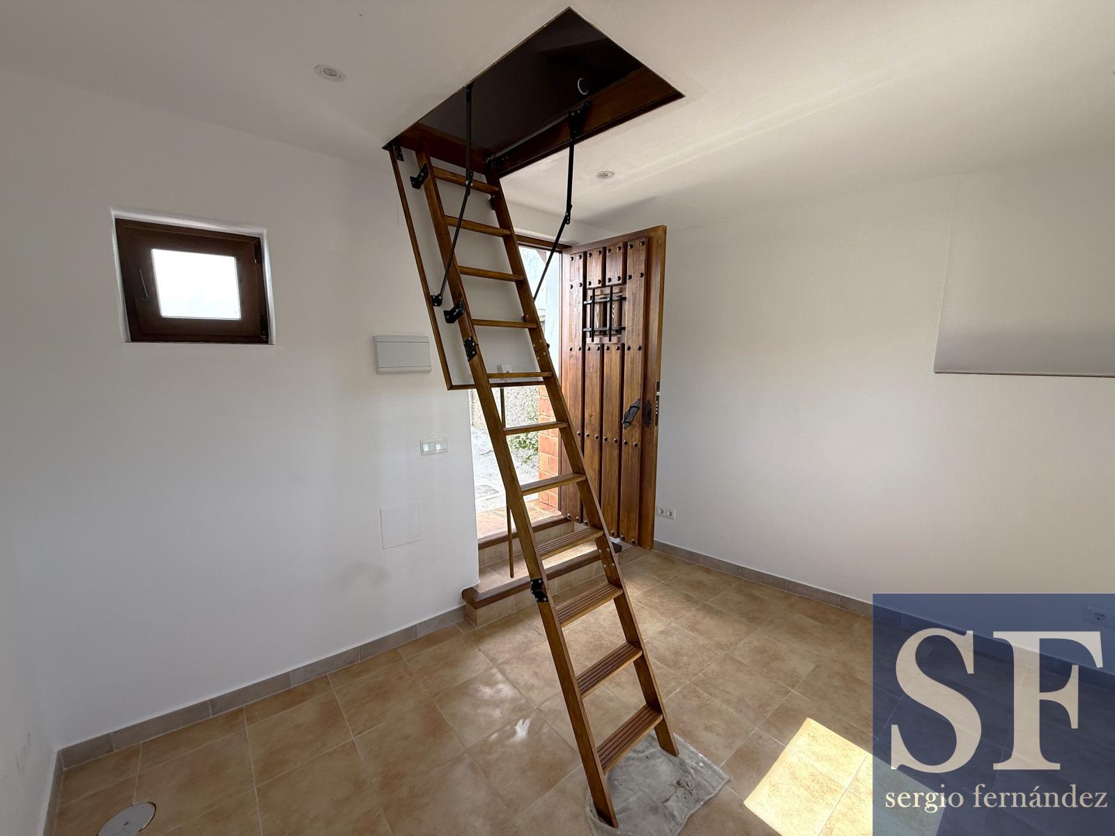 House for Sale in Cómpeta