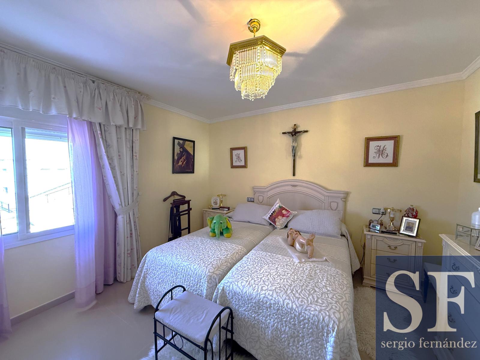 House for Sale in Canillas de Albaida
