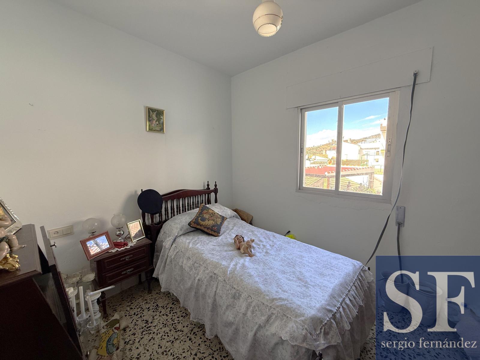 House for Sale in Canillas de Albaida