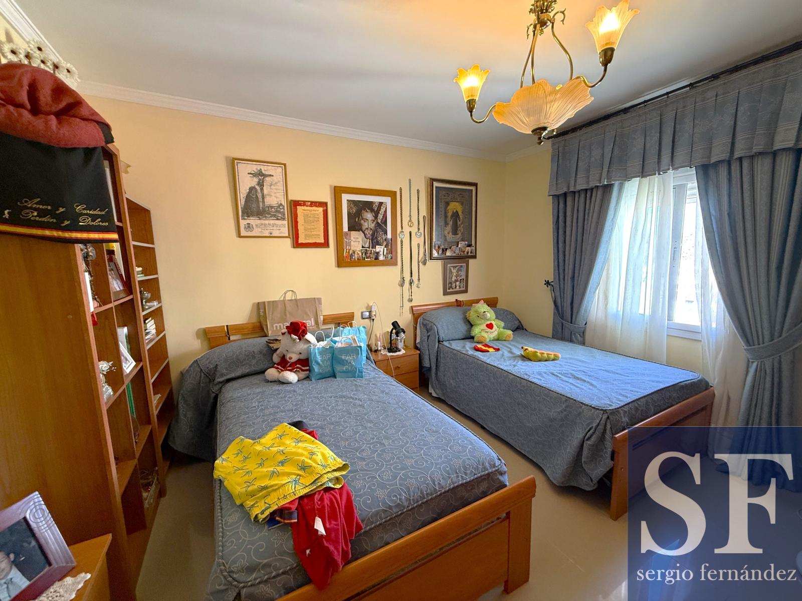 House for Sale in Canillas de Albaida